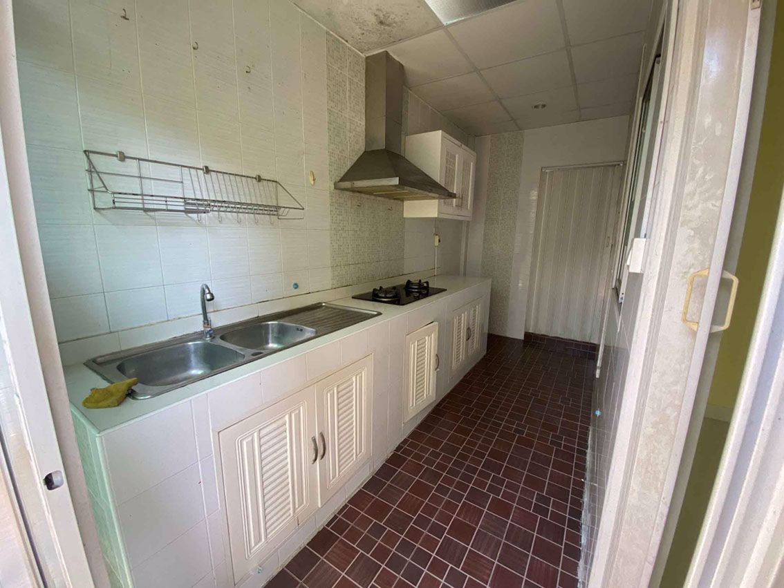 ให้เช่าทาวน์เฮ้าส์2ชั้น-เดอะเฟิร์ทโฮม-ลำลูกกาคลอง3-4นอน-แอร์-ใกล้ฟิวเจอร์-เช่า10000บ-ดโทร093-9594717