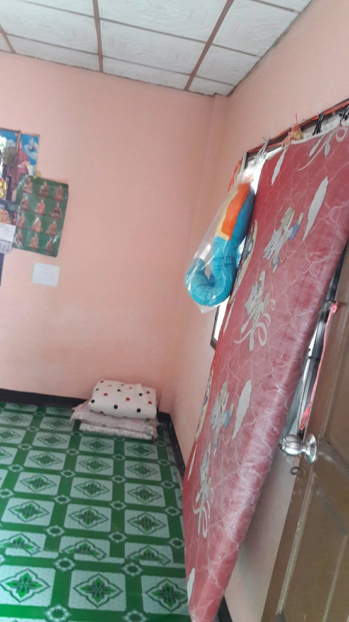 ขายอพาร์ทเม้นท์-4ชั้น-13นอน-ถรามคำแหง-ใกล้สี่แยกลำสาลี-รถไฟฟ้าเพียง-30ม-ขาย-8-ล้าน-โทร-093-9594717