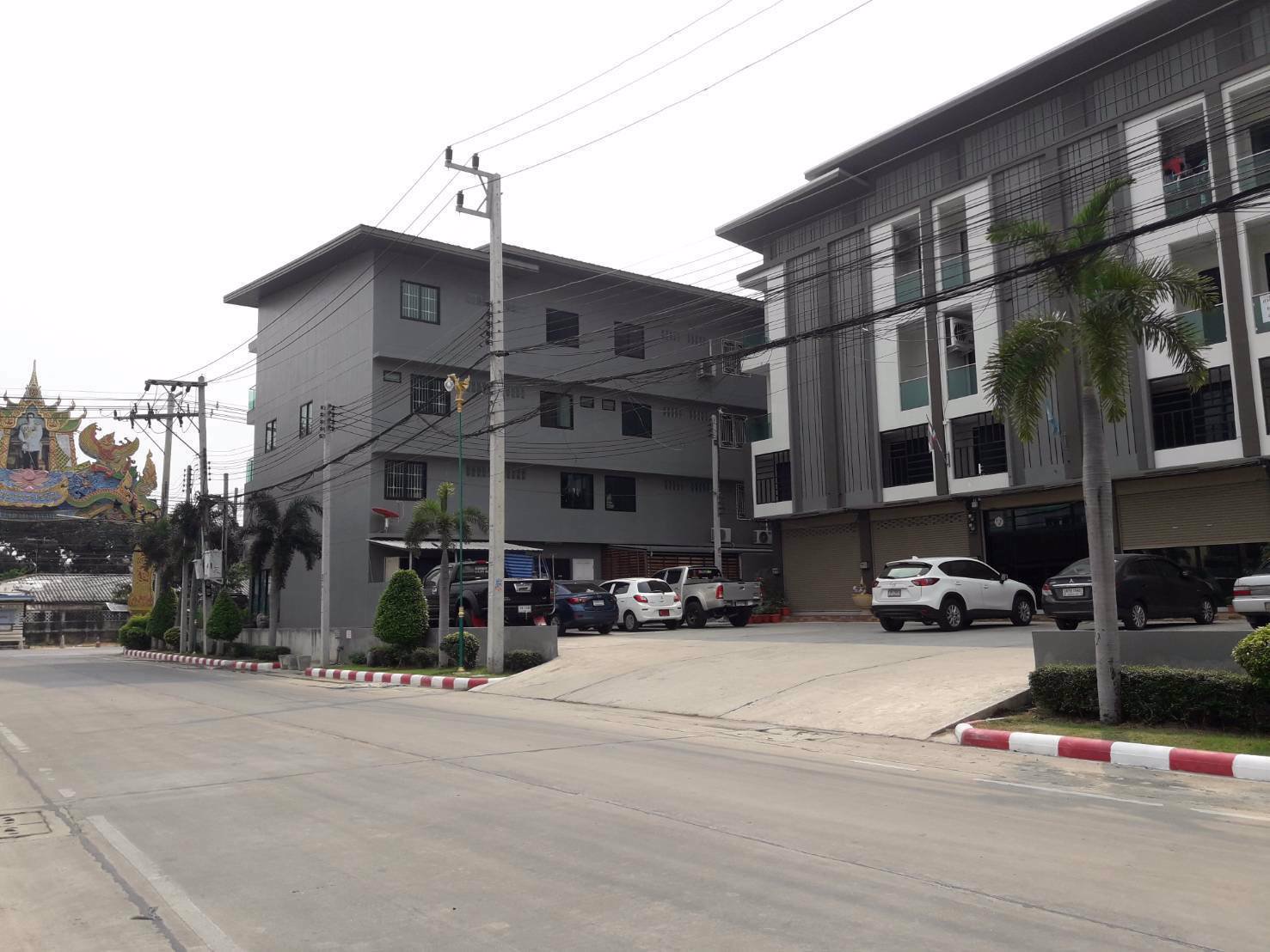 ให้เช่าอาคาคาร-35-ชั้น-4-คูหา-ถปทุมธานี-สายใน-เช่า-17500บ-ด-คูหา-โทร-093-9594717