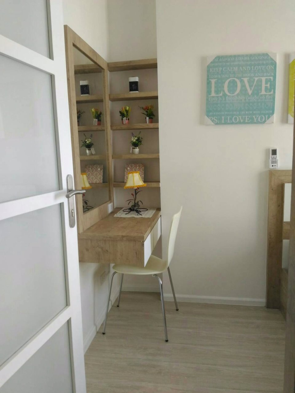 ให้เช่าคอนโดควินน์-ถรัชดา17-ใกล้-mrt-สุทธิสาร-2นอน-ทำเลดี-เฟอร์ครบ-เช่า-28000-บ-ด-โทร-093-9594717