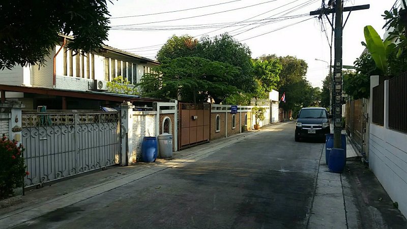 ขายบ้านเดี่ยว-79ตรว-ถรามคำแหง24-ใกล้มราม-ใกล้มอเตอร์เวย์-ทางด่วน-ขาย-12ล้าน-โทร093-9594717