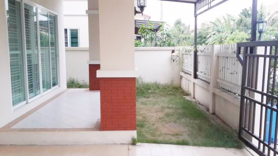 ให้เช่าบ้าน-2ชั้น-มนันท์นรินทร์-ปทุมธานี-ใกล้มรังสิต-43ตรว-3นอน-เช่า18000-บ-ด-โทร093-9594717