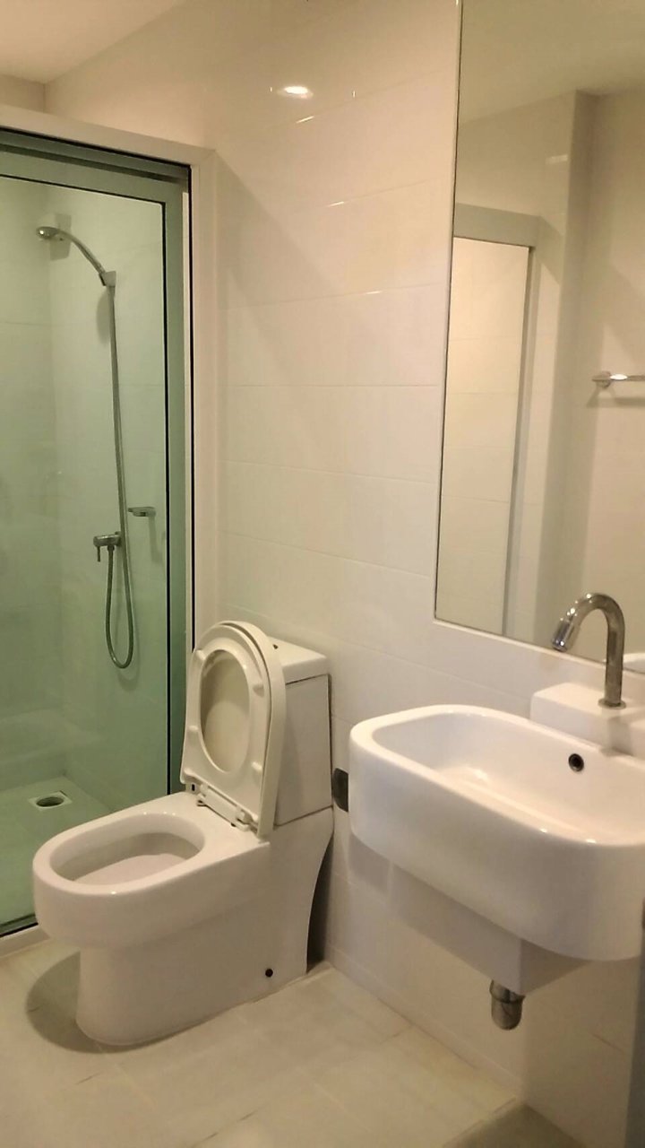 ให้เช่าบ้านเดี่ยว-มวิลล่าบารานี-ถเลียบคลอง3-ใกล้ดรีมเวิล์ด-50ตรว-เช่า20000-บ-ด-โทร093-9594717