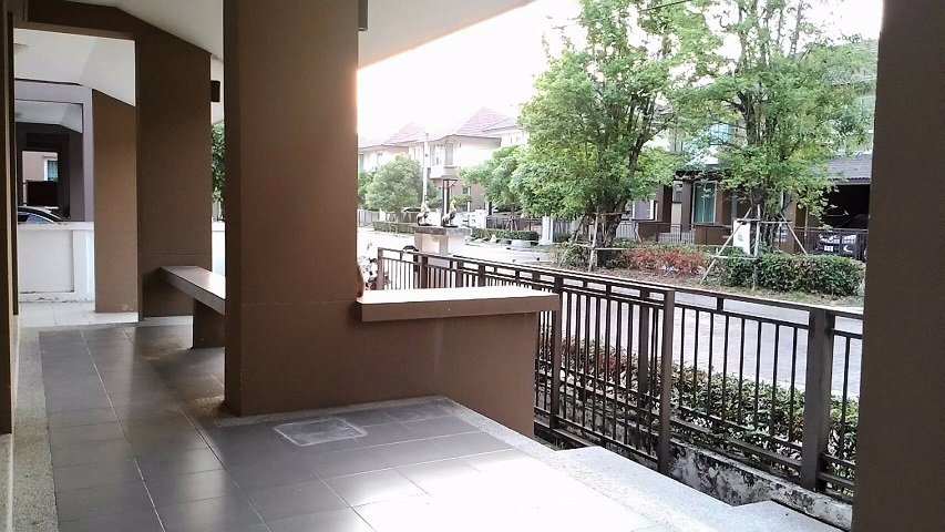 ให้เช่าบ้านเดี่ยว-มวิลล่าบารานี-ถเลียบคลอง3-ใกล้ดรีมเวิล์ด-50ตรว-เช่า20000-บ-ด-โทร093-9594717