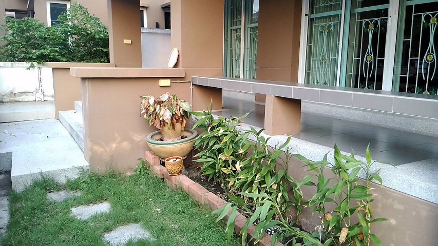 ให้เช่าบ้านเดี่ยว-มวิลล่าบารานี-ถเลียบคลอง3-ใกล้ดรีมเวิล์ด-50ตรว-เช่า20000-บ-ด-โทร093-9594717