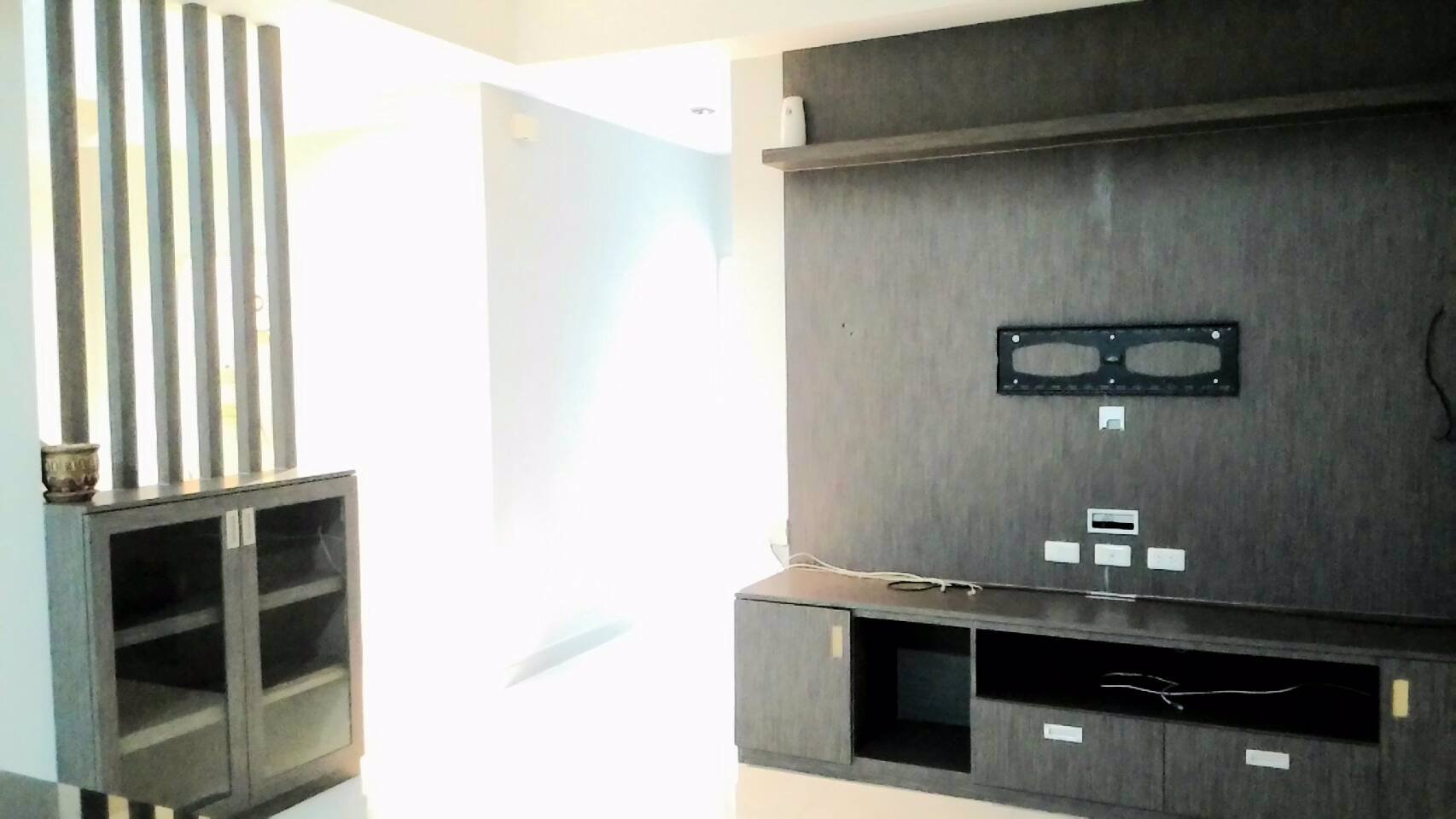 ให้เช่าบ้านเดี่ยว-มวิลล่าบารานี-ถเลียบคลอง3-ใกล้ดรีมเวิล์ด-50ตรว-เช่า20000-บ-ด-โทร093-9594717