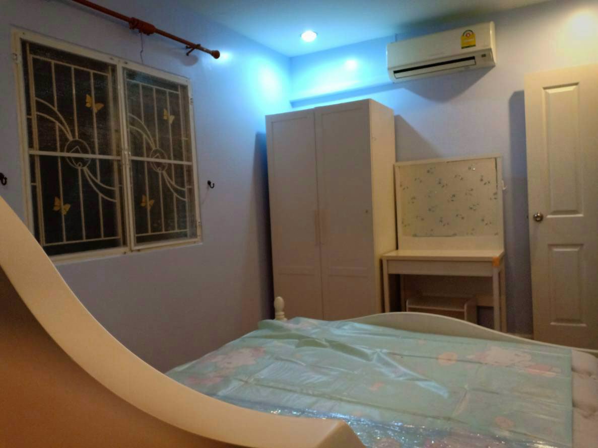 ให้เช่าทาวน์เฮ้าส์-2ชั้น-มพฤกษาวิลล์16-รังสิตคลอง3-3นอน-2น้ำ-แอร์-เช่า-12000-บ-ด-โทร-093-9594717