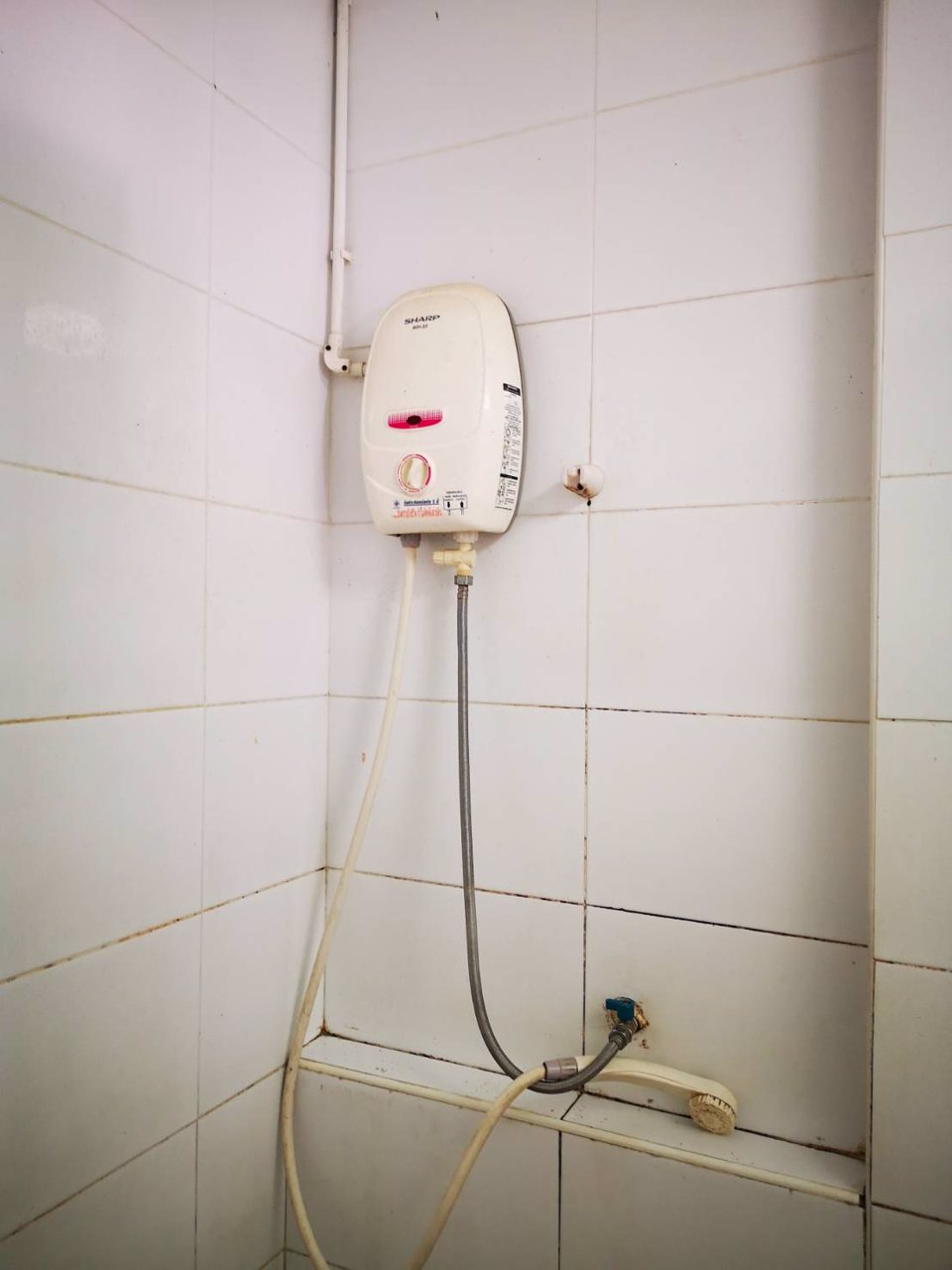 ให้เช่าทาวน์เฮ้าส์-2ชั้น-มเมืองเอก5-ใกล้มรังสิต-3นอน-2น้ำ-เฟอร์พร้อม-เช่า-15000บ-ด-093-9594717