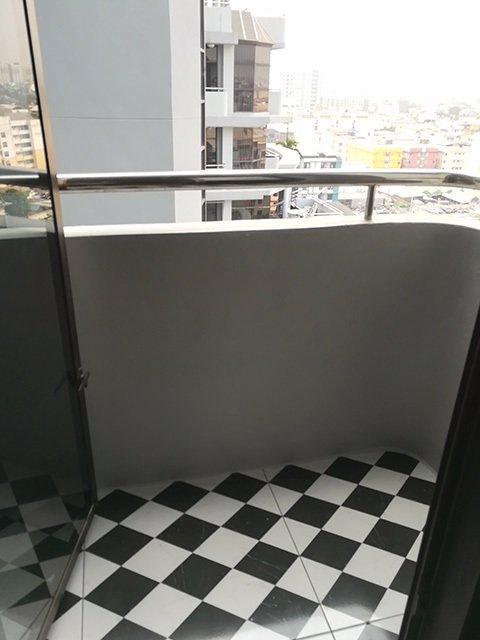 ขายคอนโดรัชอาภาทาวเวอร์-แต่งสวย-ห้องมุม-พร้อมเฟอร์นิเจอร์แอร์