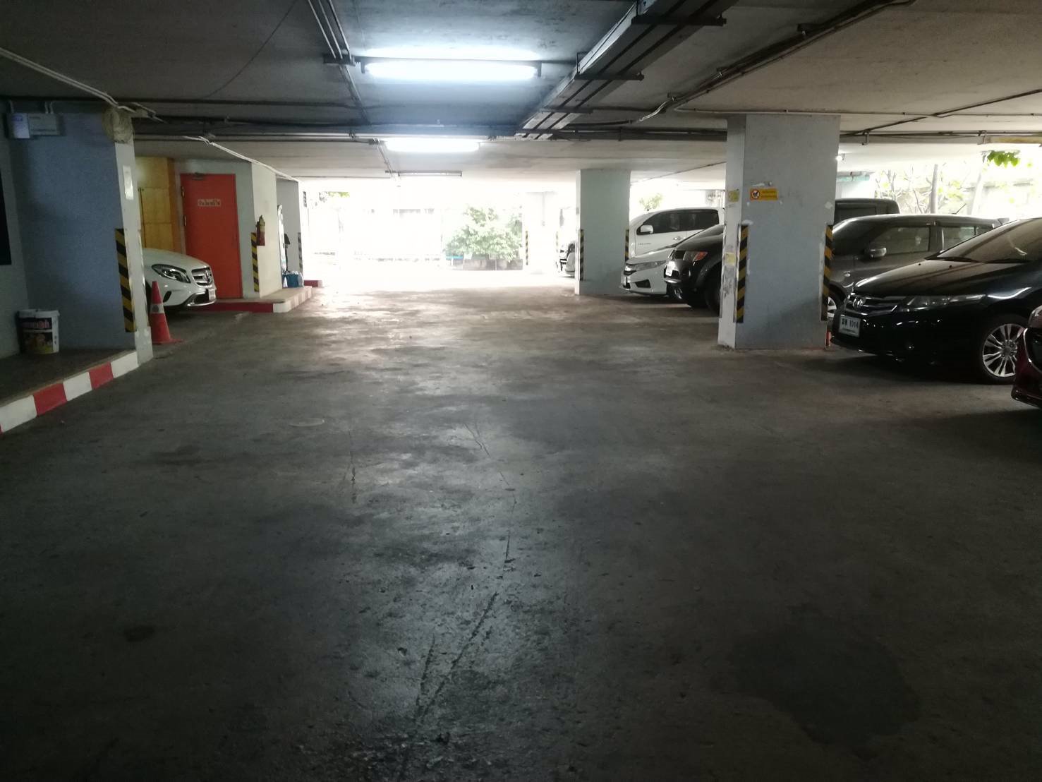 ขายคอนโด-รัชอาภาทาวเวอร์-ห้องสุดหรู-ราคาสัมผัสได้