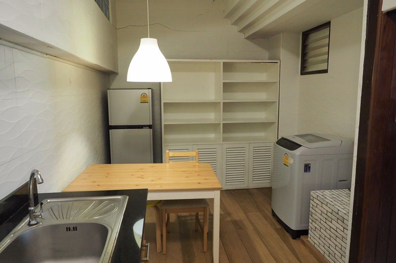 ทาวน์เฮาส์-เอกมัย-ให้เช่า-4-ชั้น-4-นอน-5-น้ำ-เหมาะสำหรับ-อยู่อาศัย-และ-ทำโฮมออฟฟิศ