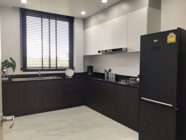 ขายด่วน-โฮมออฟฟิส-5-ชั้น-บนถนนพระราม-9-สร้างใหม่-ทำเลดี-พื้นที่ใช้สอยเยอะ-แถมลิฟท์ส่วนตัว