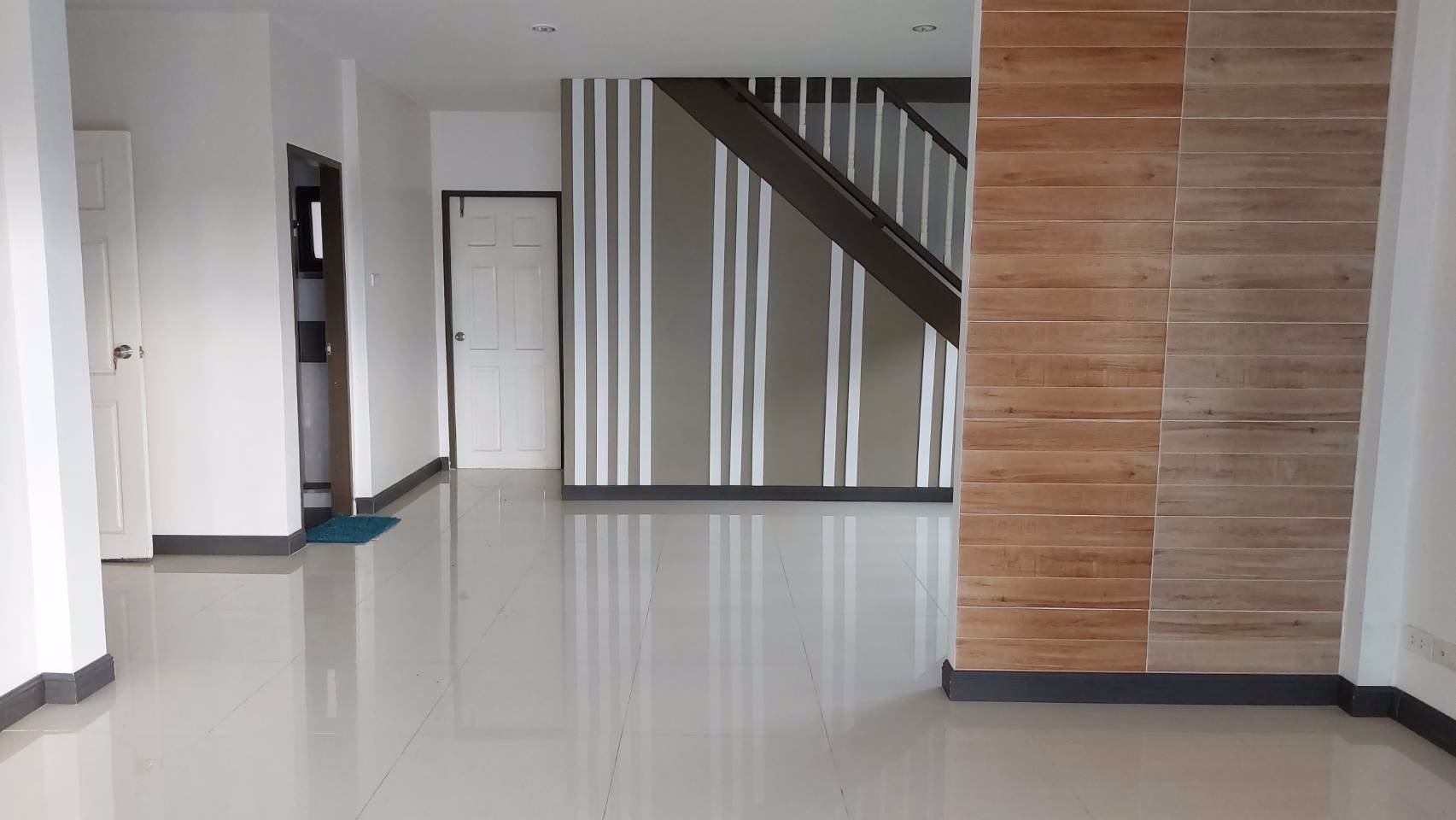 ขายบ้านเดี่ยว-2-ชั้น-66-ตรว-ตกแต่งใหม่เข้าอยู่ได้เลย-ถนนพุทธมณฑลสาย-4