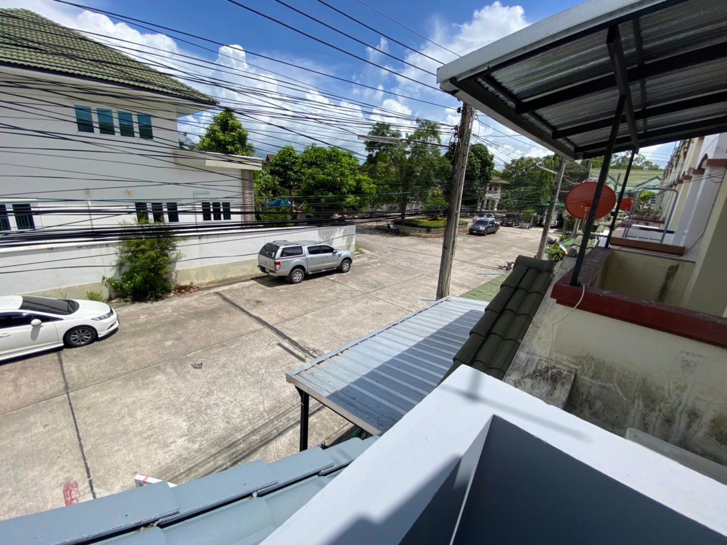 ขายถูกทาวน์เฮ้าส์-มเพลินใจ2-เนินพระ-เมืองระยอง-รีโนเวทใหม่เฟอร์ครบ-ใกล้อัสสัมชัญระยอง