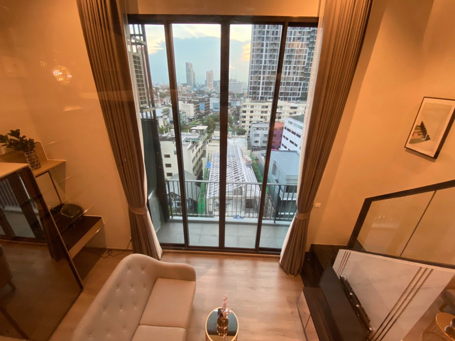 ขายถูกคอนโดเดอะ-รีเซิร์ฟ-พหล-ประดิพัทธ์-เฟอร์นิเจอร์ครบ-วิวสวย-ใกล้สถานีสะพานควาย-ราคาพิเศษ