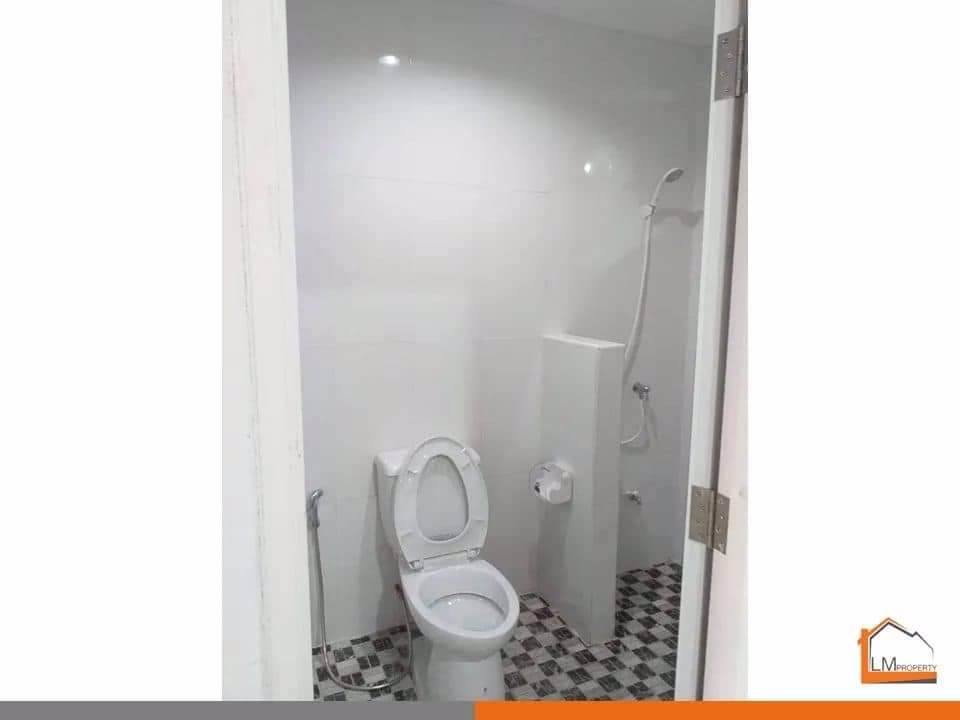 lmpt001-ขาย-ทาวน์เฮ้าส์-2ชั้น-หมู่บ้านร็อคการ์เด้น-1-ถนนวัชรพล-ซอย-5-