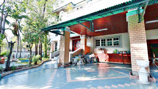 ด่วนขาย-85ล้าน-บ้านเดี่ยว-มัณฑนา-ศรีนครินทร์-บางนา-ใกล้btsสายสีเหลือง-สถานีศรีด่านในอนาคต