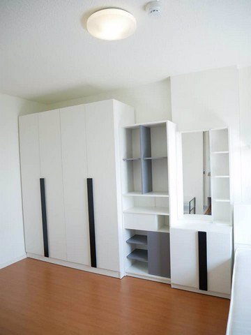 ให้เช่า-5500-คอนโด-ลุมพินี-ร่มเกล้า-สุวรรณภมิ-แบบห้อง-สตูดิโอ