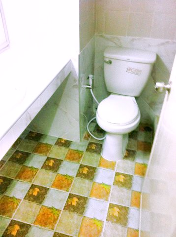 ด่วนให้เช่า-3500-คอนโด-บ้าน-ผึ้งหลวง-ใกล้โรงเรียนลาดปลาเค้าพิทยาคม-280-เมตร