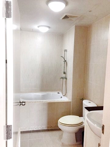 ด่วนให้เช่า-55000-คอนโด-เดอะ-โฟร์ตี้ไนน์-พลัส-2-ใกล้-bts-ทองหล่อ-750-เมตร