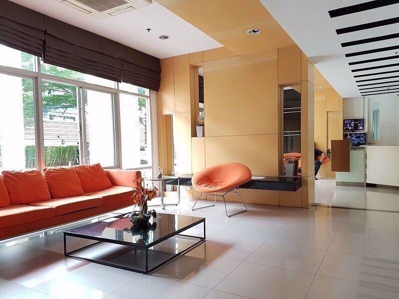 ขายด่วน-คอนโดสวย-เดอะนีช-รัชดา-ห้วยขวาง-เพียง-400-เมตร-จาก-mrt-ห้วยขวาง