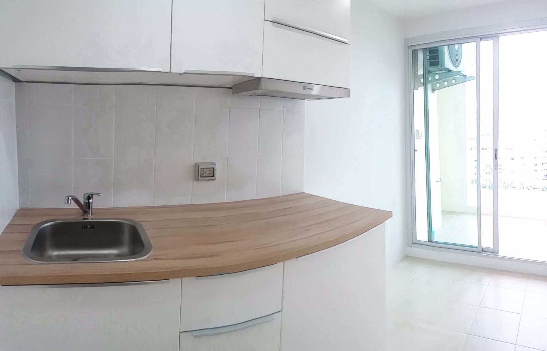 ขายด่วน-คอนโดสวย-เดอะนีช-รัชดา-ห้วยขวาง-เพียง-400-เมตร-จาก-mrt-ห้วยขวาง