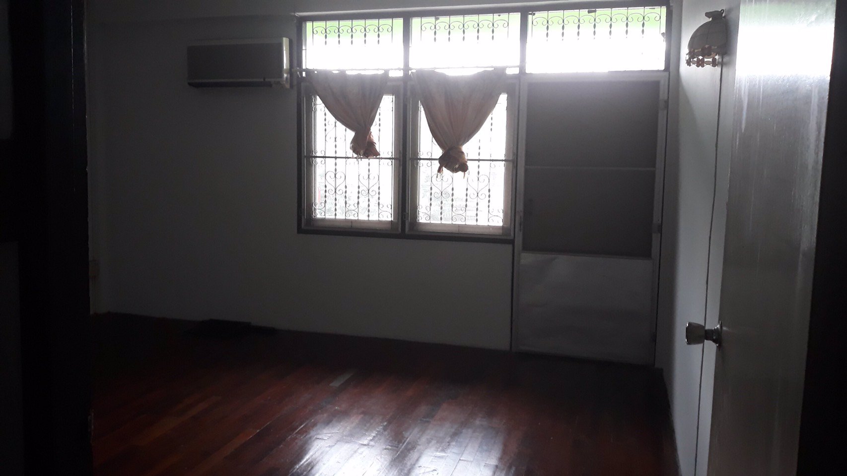 ขายทาวเฮ้าท์-2-ชั้น-2-ห้องนอน-2-ห้องน้ำ-บน1-ล่าง1-สไตล์วินเทจ-หาดใหญ่