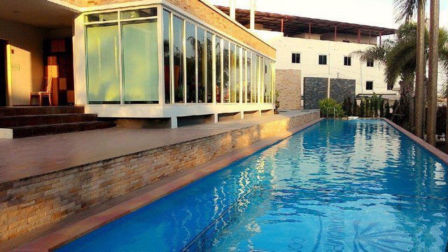 ให้เช่าคอนโด-eastern-platinum-condo-ทำเลดี-หน้านิคมอุตสาหกรรมอีสเทิร์นซีบอร์ด