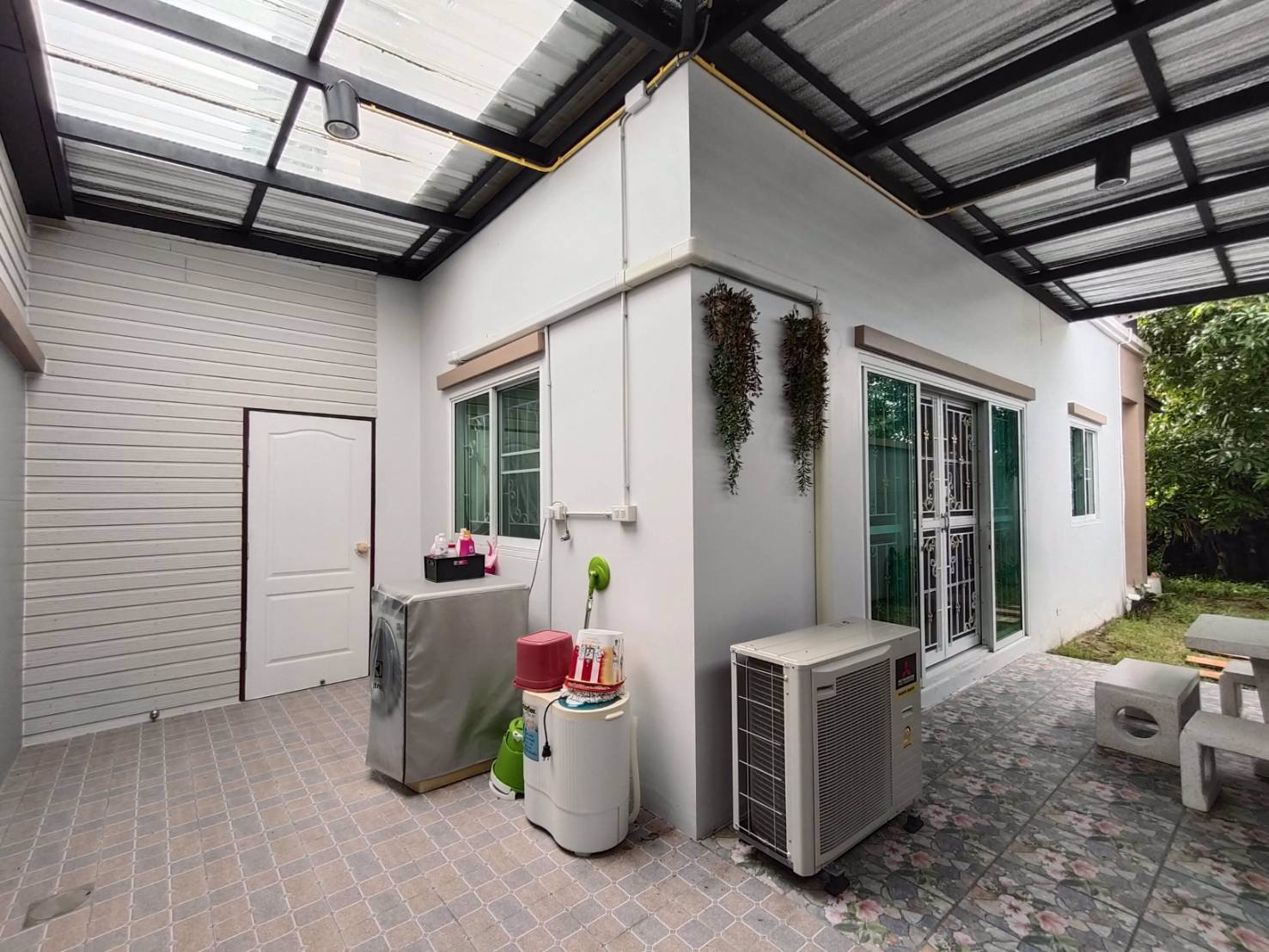 ขายบ้านแฝด-2-ชั้น-หมู่บ้านคุณาสิริ-2-บางบัวทอง-หลังมุม