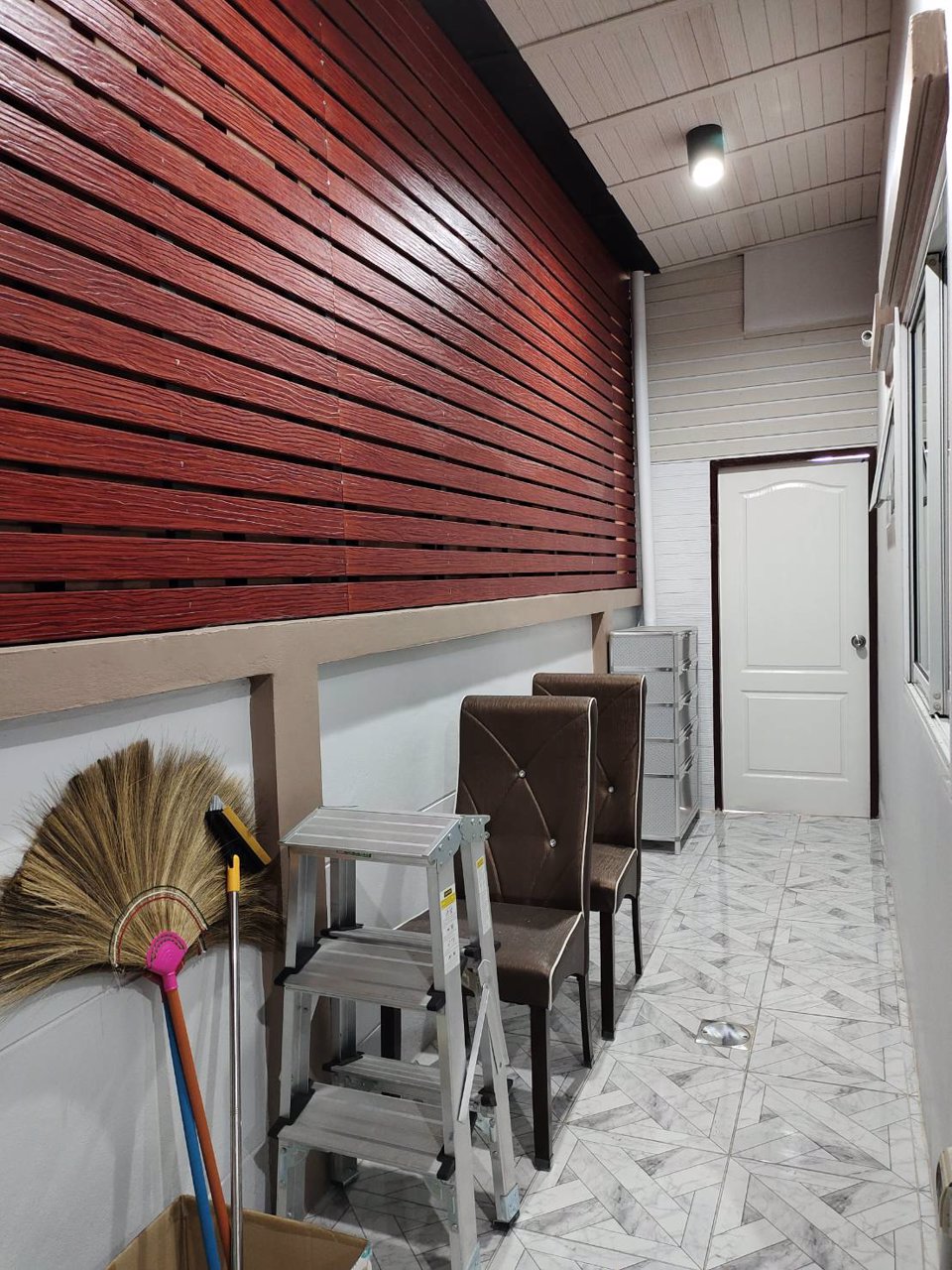 ขายบ้านแฝด-2-ชั้น-หมู่บ้านคุณาสิริ-2-บางบัวทอง-หลังมุม