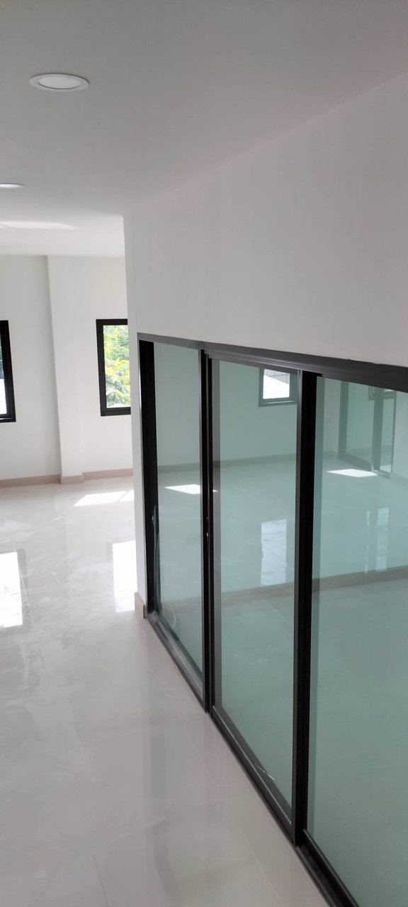 ขายบ้านสวนสร้างใหม่-เนื้อที่กว้างขวาง-538-ลบรวมโอน