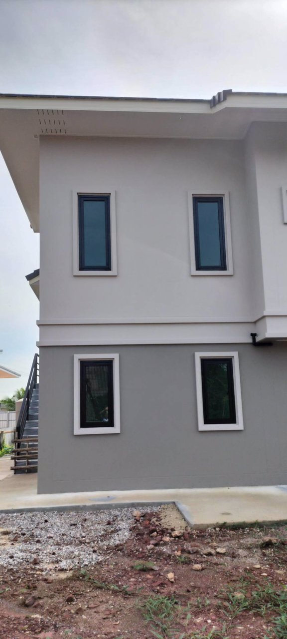 ขายบ้านสวนสร้างใหม่-เนื้อที่กว้างขวาง-538-ลบรวมโอน