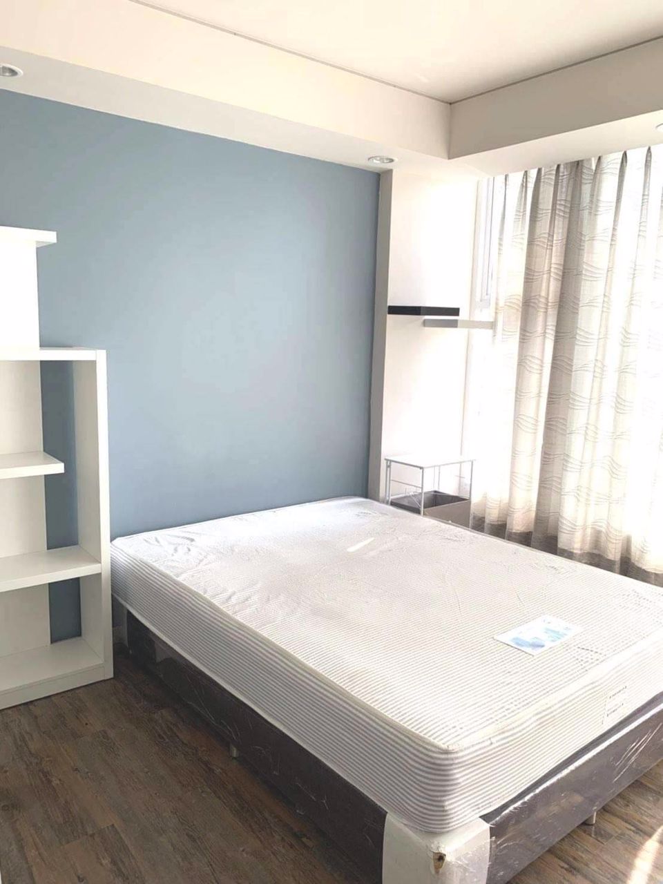 ขายพร้อมผู้เช่า-ฟ้าโดมคอนโด-มธรรมศาสตร์-รังสิต-กว้าง-35-ตรม-1-นอน-2-น้ำ-วิวสระว่ายน้ำ-ปัจจุบัน