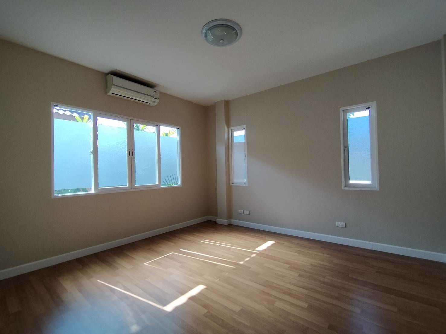 ขายบ้านเดี่ยวหรูหราในหมู่บ้าน-the-centro-ramindra-เดอะ-เซนโทร-รามอินทรา-