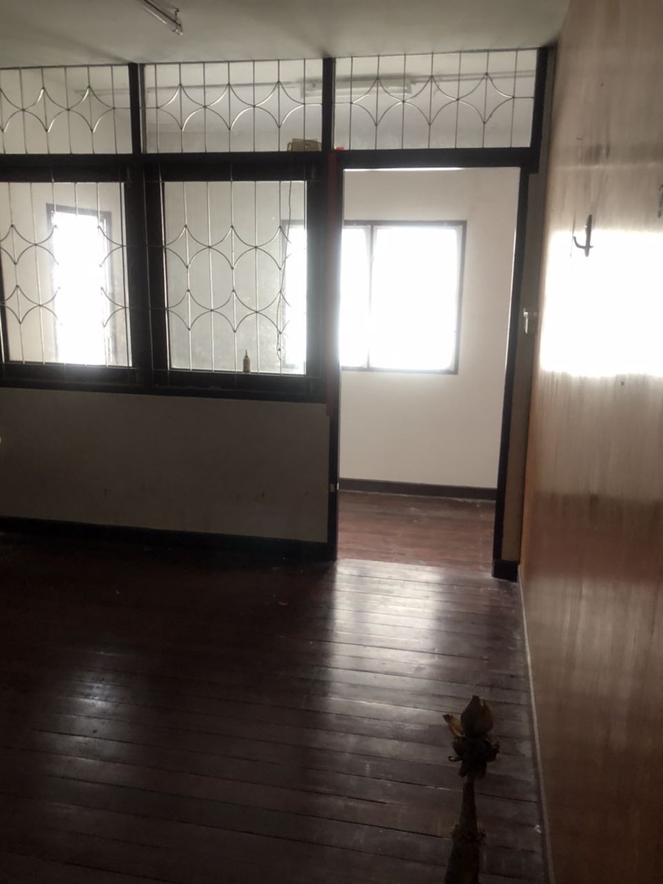 ให้เช่าทาวน์เฮ้าส์2-ชั้น-อยู่ซอยโรงเรียนราชวินิชประถมบางแค-กรุงเทพ