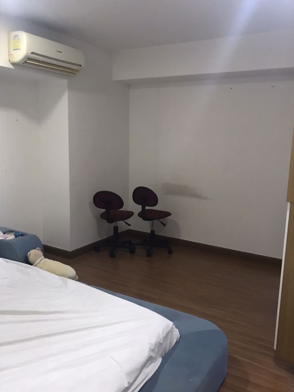 ให้เช่าคอนโด-มายรีสอร์ท-ถ-เพชรบุรีตัดใหม่