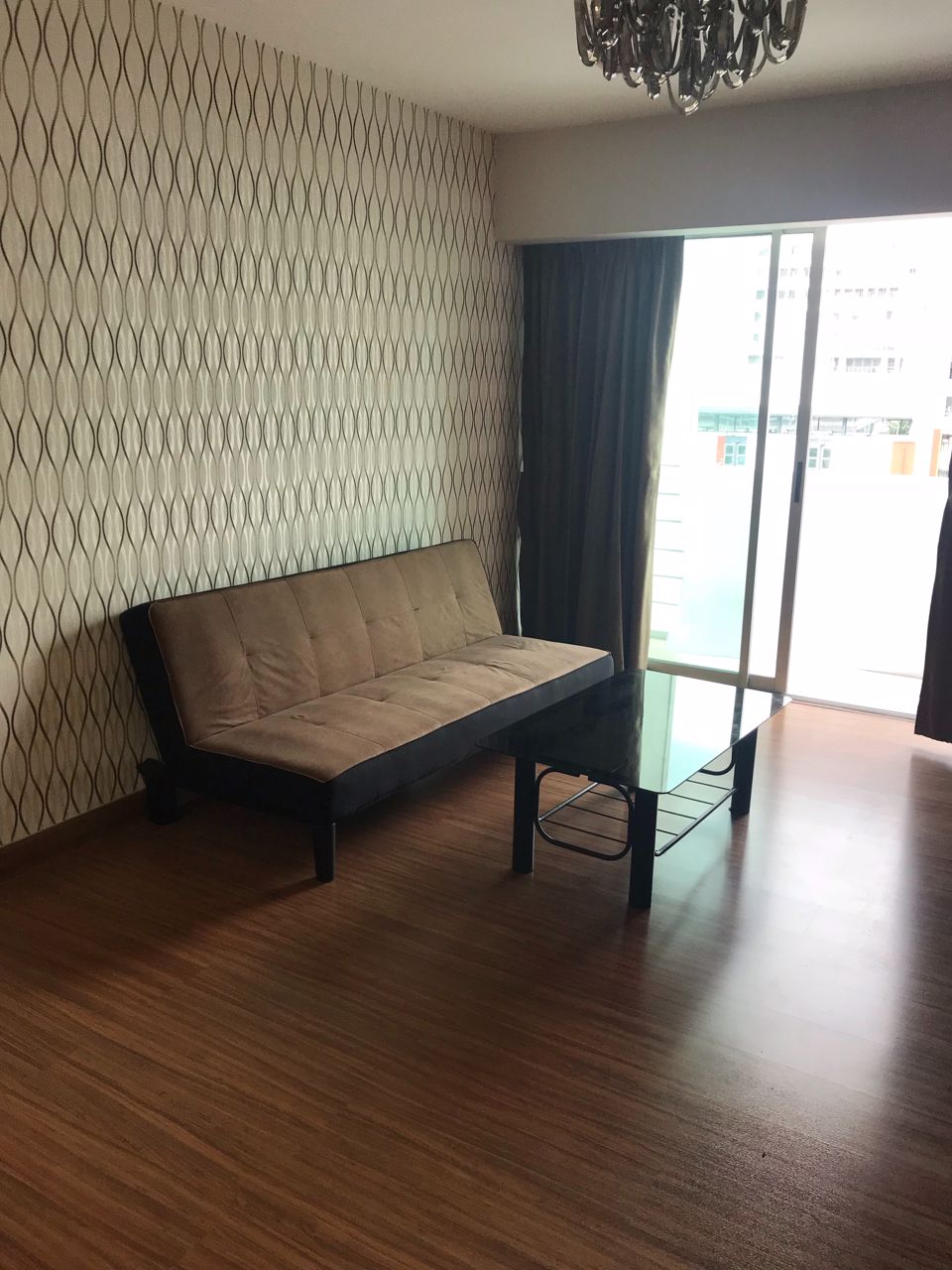 ให้เช่าคอนโด-มายรีสอร์ท-ถ-เพชรบุรีตัดใหม่