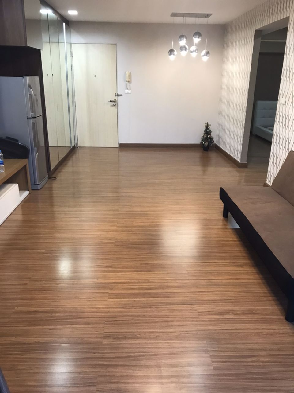 ให้เช่าคอนโด-มายรีสอร์ท-ถ-เพชรบุรีตัดใหม่