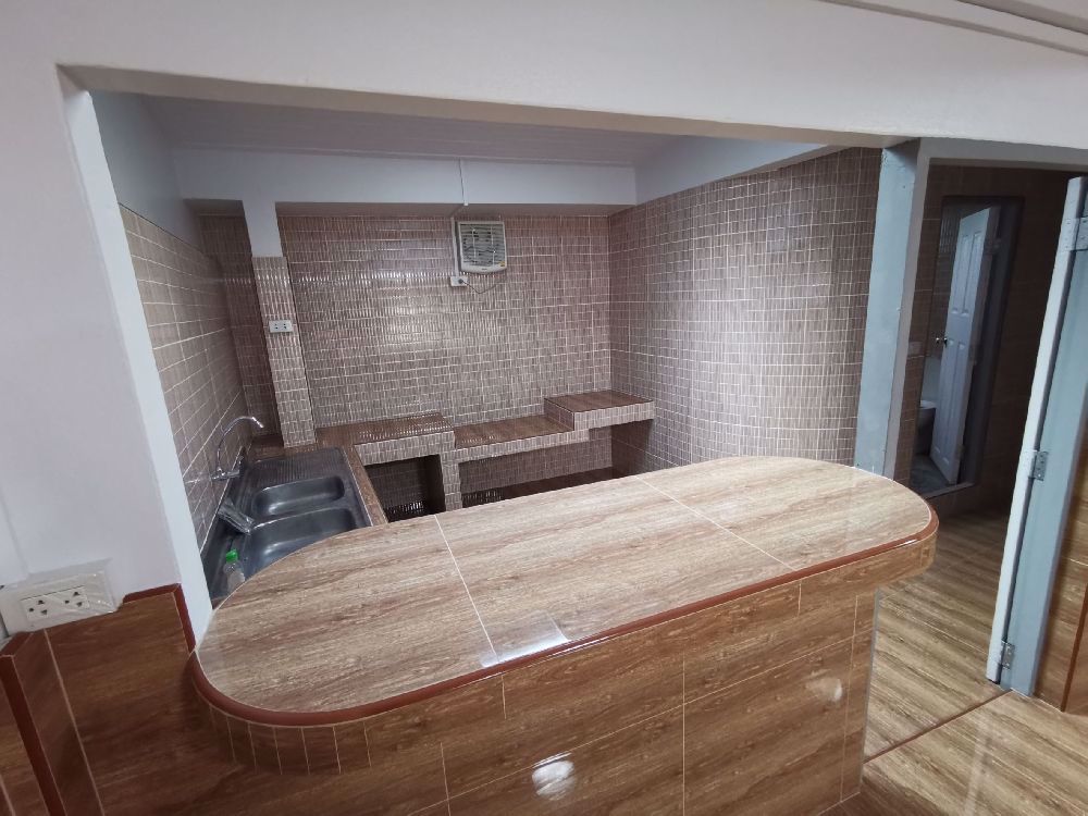 ให้เช่าทาวน์โฮม-2ชั้น-3ห้องนอน-2ห้องน้ำ-ติดกับมหาวิทยาลัยรามคำแหง