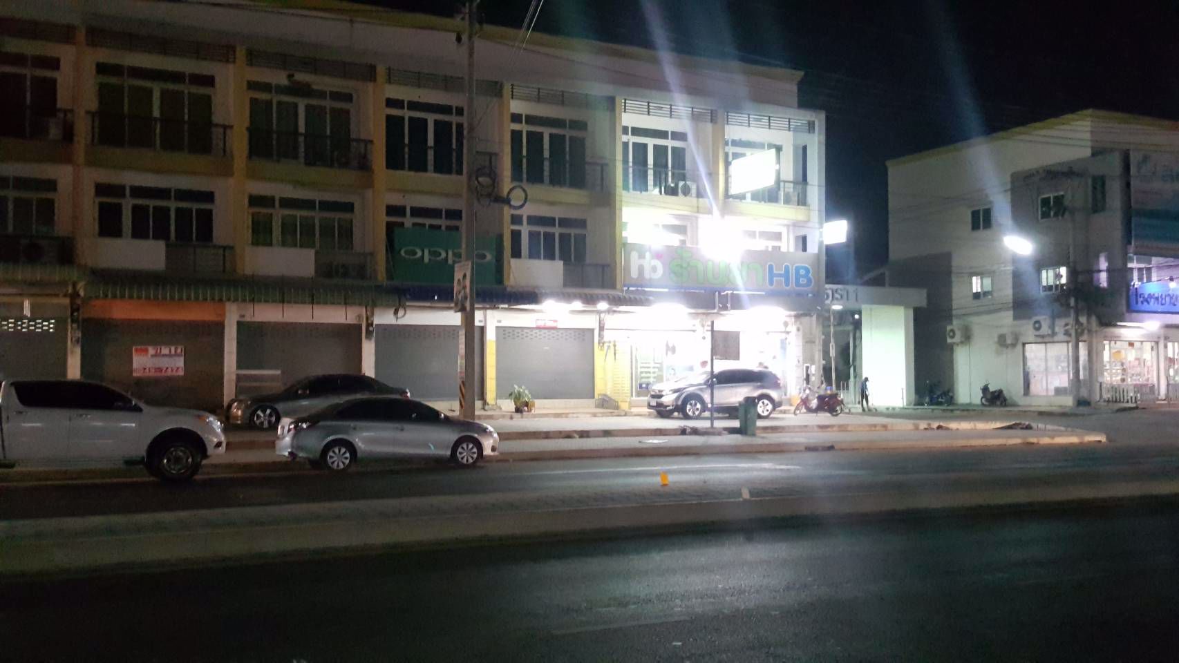 ขายอาคารพาณิชย์สารินซิตี้-3-ชั้น-ติดสโมสร-สระว่ายน้ำ