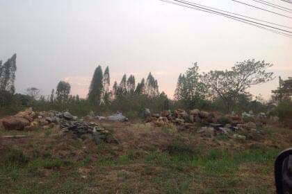 ขายที่ดิน-เนื้อที่6ไร่-ติดถนนใหญ่-น้ำไฟพร้อม