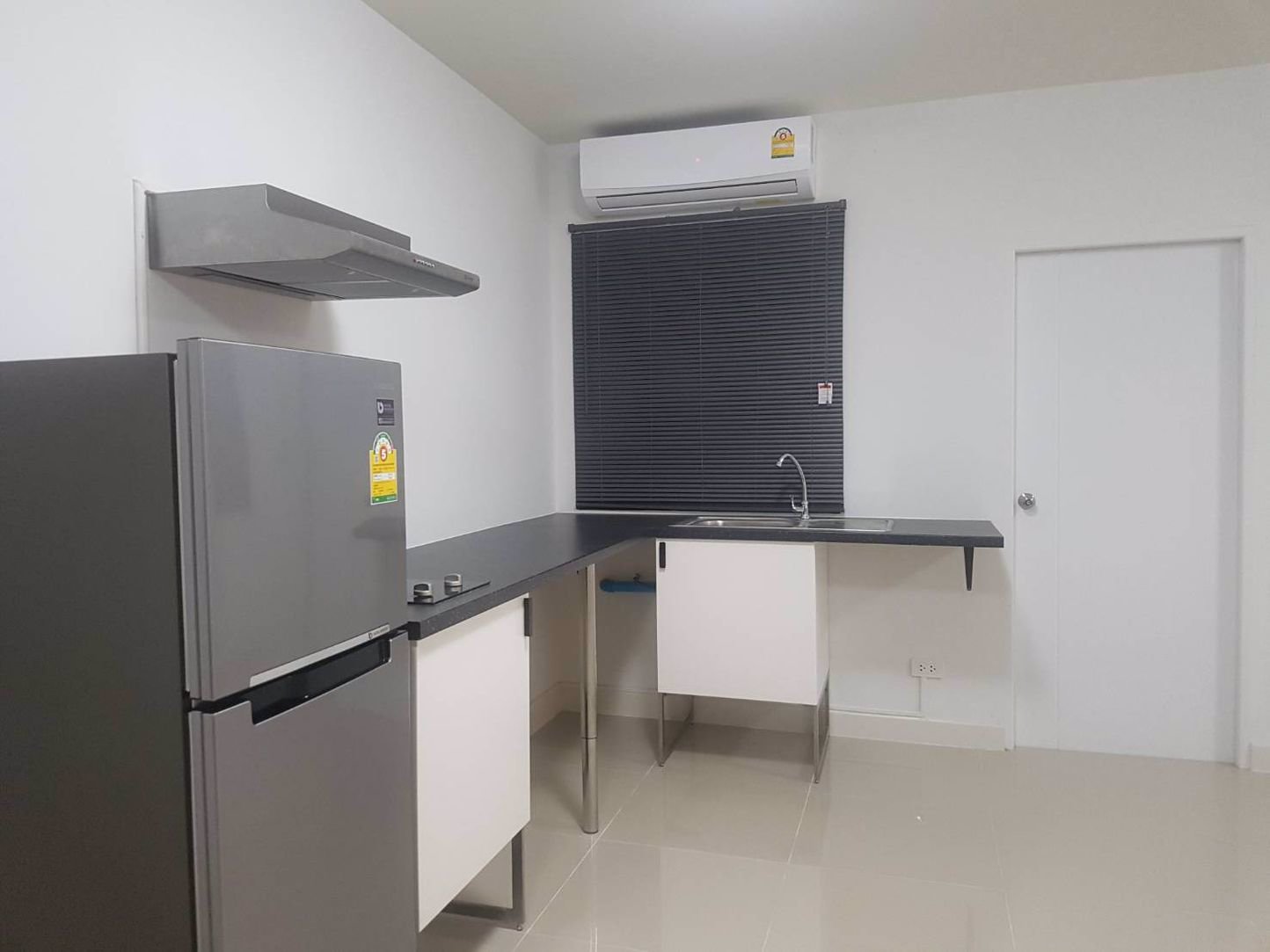 ให้เช่าทาวน์เฮาส์ใหม่ทั้งหลัง-2-ชั้น-โครงการพลีโน่-บางใหญ่