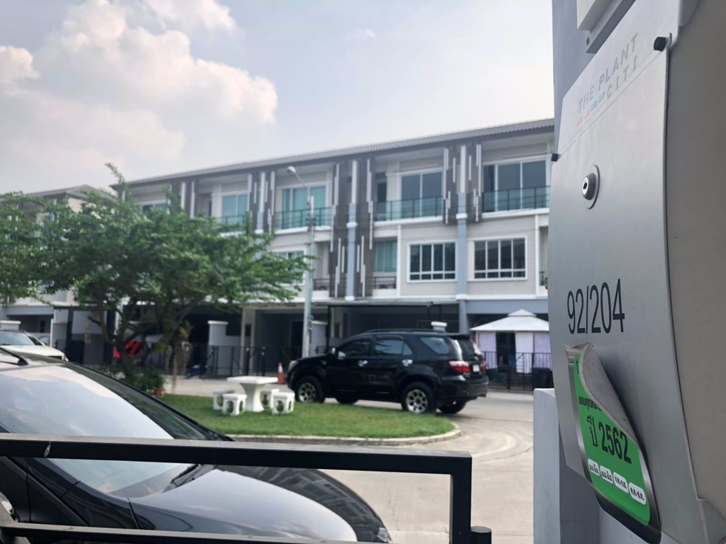 ให้เช่าทาวน์เฮาส์ใหม่ทั้งหลัง-3-ชั้น-โครงการ-the-plant-citi-เมืองทองธานี