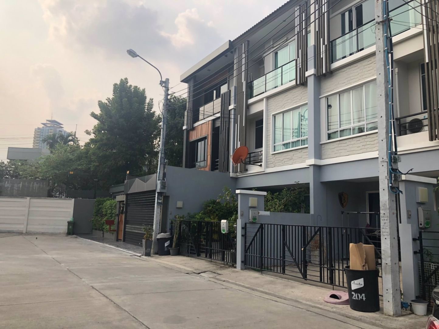 ให้เช่าทาวน์เฮาส์ใหม่ทั้งหลัง-3-ชั้น-โครงการ-the-plant-citi-เมืองทองธานี