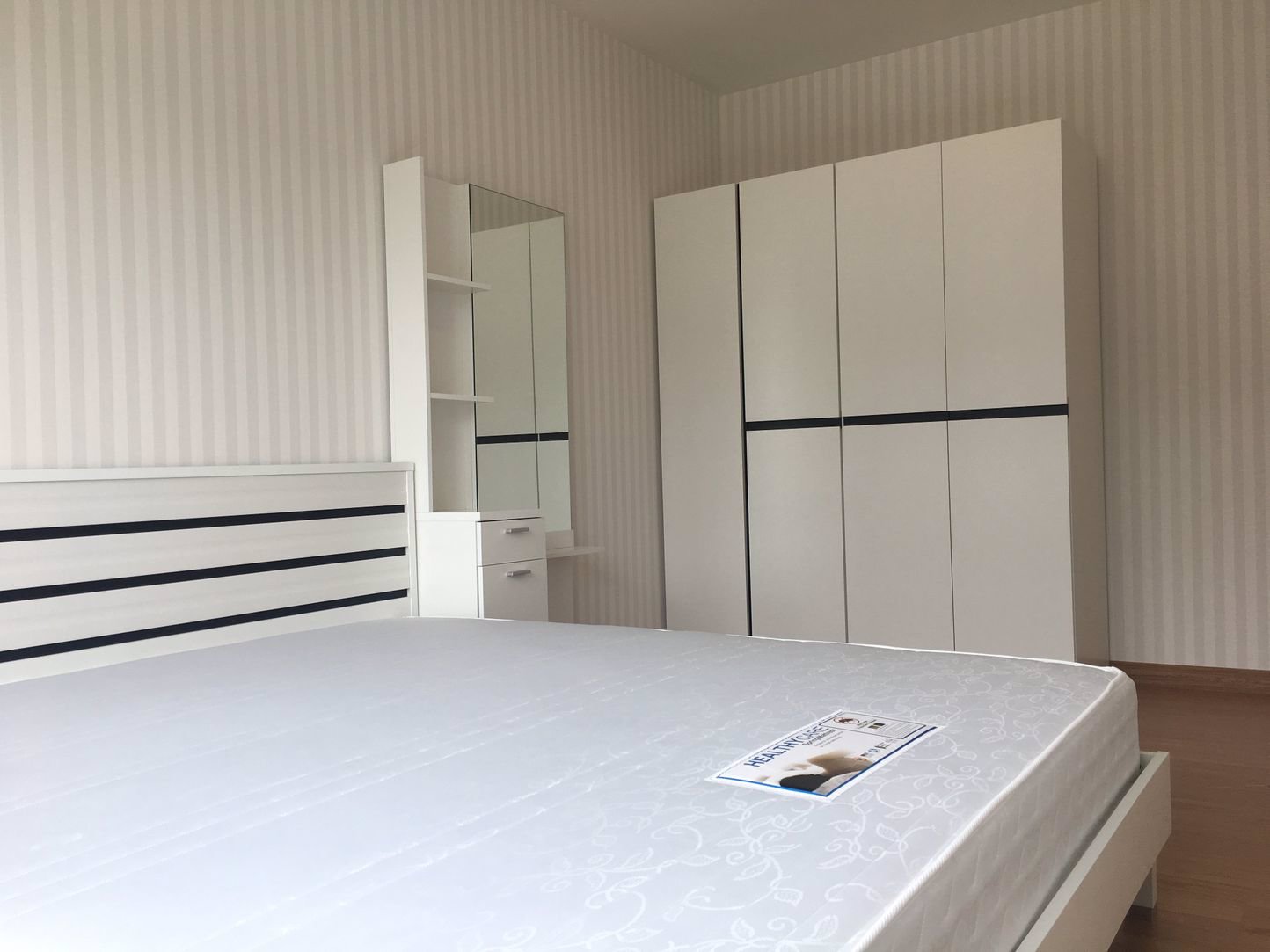 ให้เช่าทาวน์เฮาส์ใหม่ทั้งหลัง-3-ชั้น-โครงการ-the-plant-citi-เมืองทองธานี