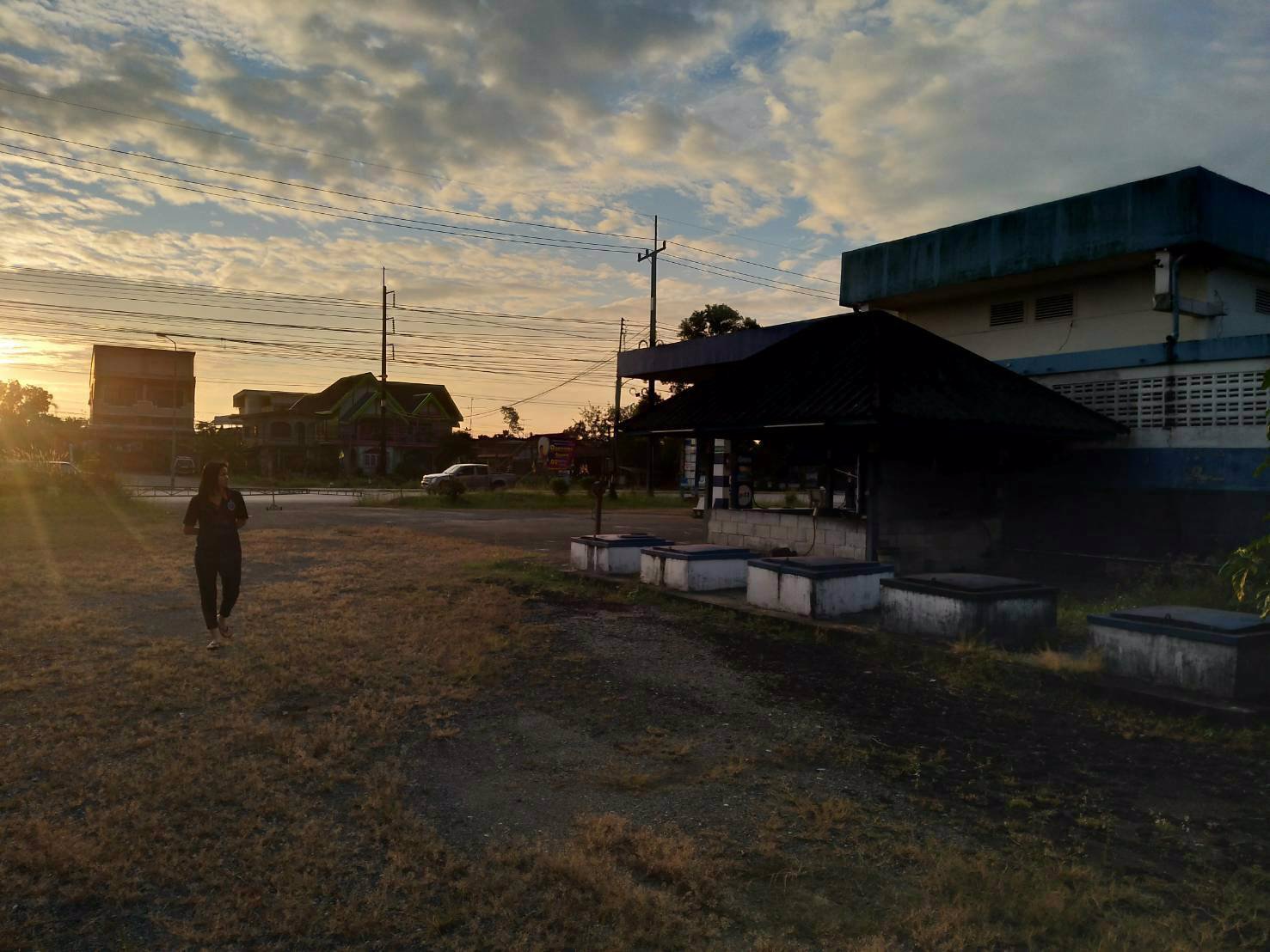 ขายที่ดินเนื้อที่-42-ไร่-ติดถนนทางหลวงหมายเลข-317-จันทบุรี-สระแก้ว-