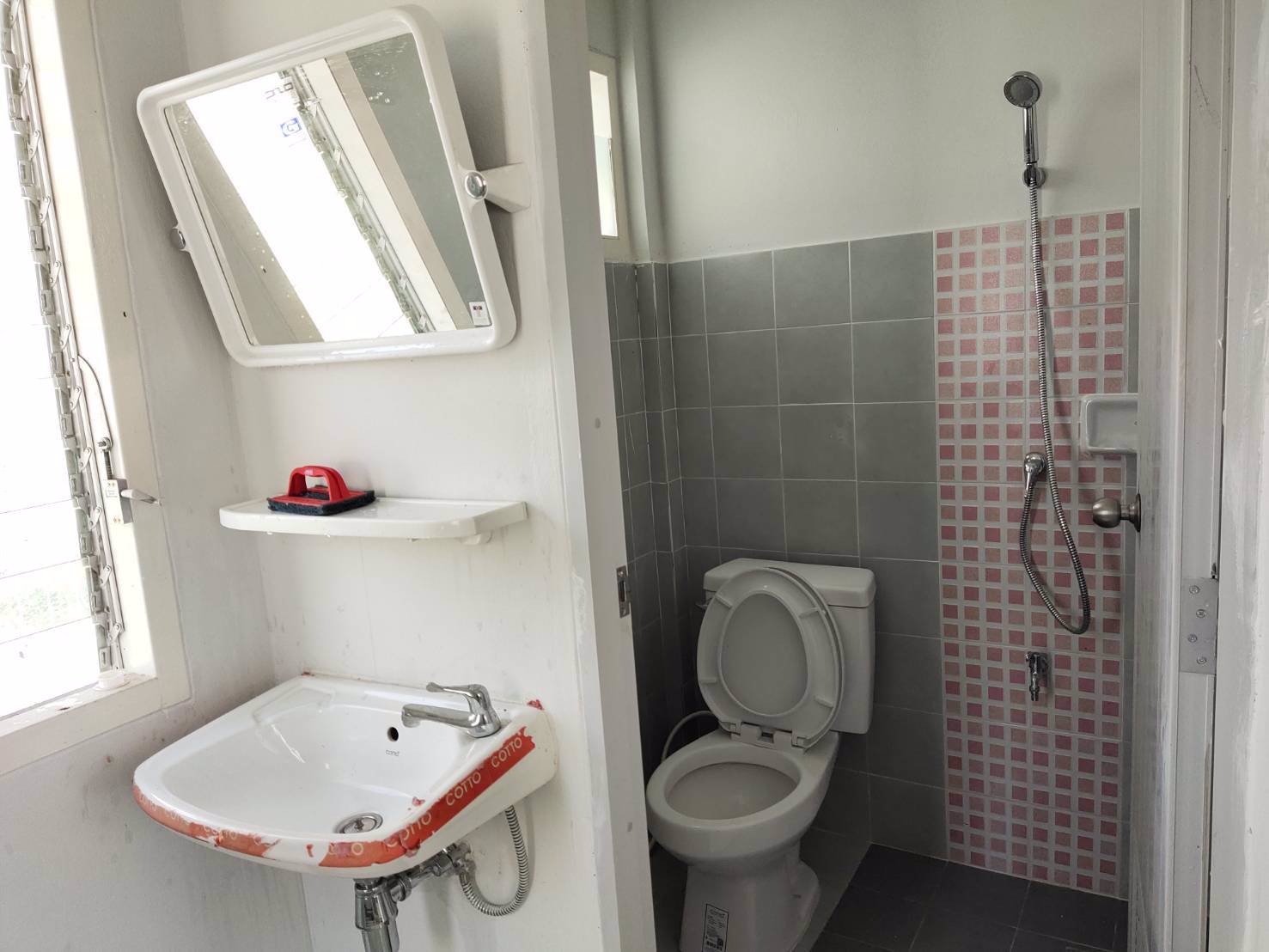 ให้เช่า-บ้านเดียวเคหะบ่อวิน-เฟส1-พันสเด็จใน