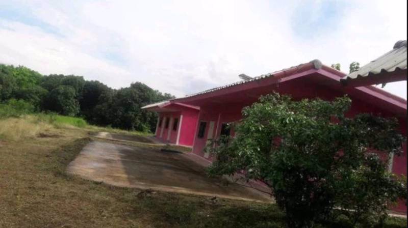 ขายที่ดินถมดินแล้วพร้อมบ้านพักคนงาน-9ห้อง-นอน-9ห้องน้ำ