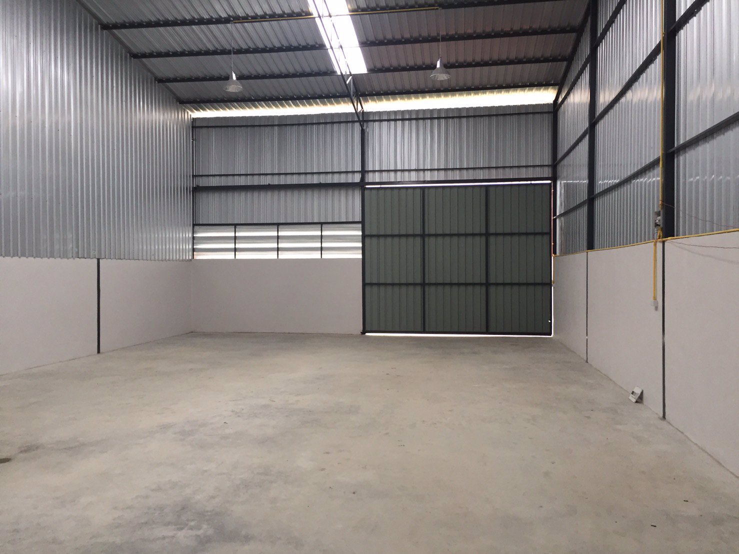 โกดังให้เช่า-โรงงานให้เช่า-โกดังสร้างใหม่-บางบัวทอง-นนทบุรี