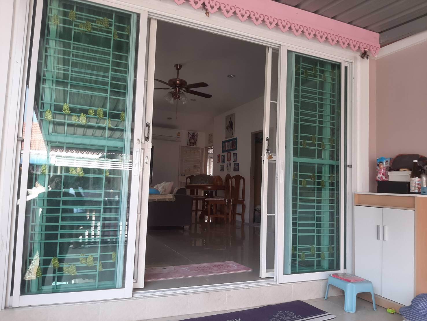 ขาย-เช่า-บ้านเดี่ยว-ใกล้ทางขึ้นลงทางด่วนบูรพาวิถี-ถนนบางนา-ตราด-กม55